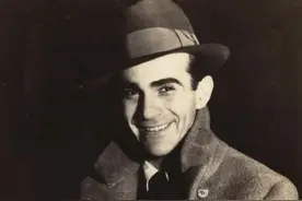 被冷落22年，斯诺访问新中国3次，毛主席如何利用他给美国带话？图片