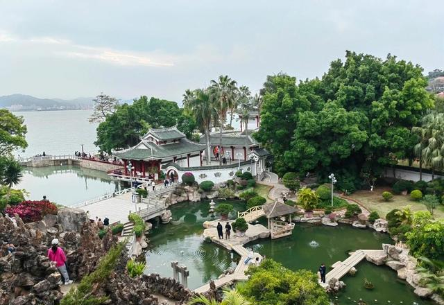 厦门这个公园火了，游人竟欣然买单，只因一园一海一岛屿太美了