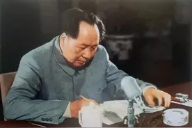 我党官方认定的新中国缔造者只有4位，最难获取的一个讣告评价图片