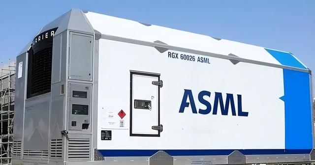 比原子弹还稀有，全世界仅有两个国家掌握，高端光刻机有多难造？