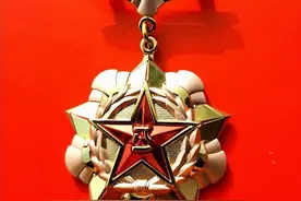 三等功增发退役金比例，自主择业5%不能累加，逐月2%可以累加到4%图片