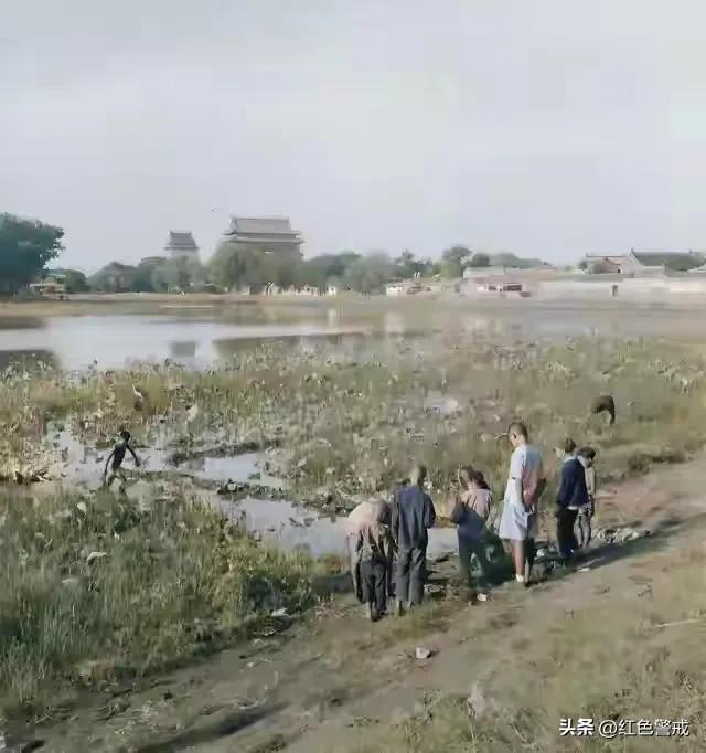 1923年，一名瑞典人来到中国，拍到了完整的北京城墙！太壮观了