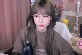 周淑怡二台也塌房了！背刺老板，出轨榜1大哥，前LPL官方解说被绿图片