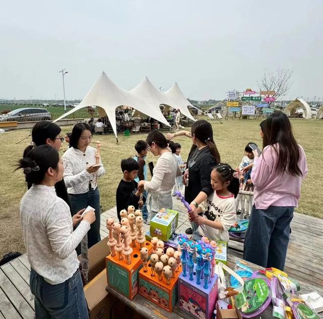 6天，近70万人！