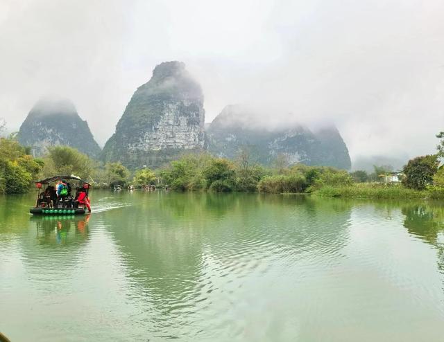 中越边境藏着比桂林更壮观的山水，现在去的人还不到1%