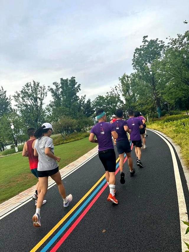 每天跑多少公里最合适？一张“懒人速查表”	，让你不再纠结！