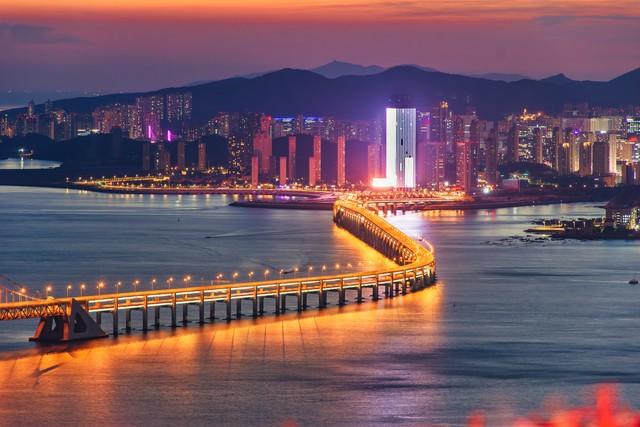 中国夜景最美的10个城市，上海第3，深圳第6，你去过几个呢？