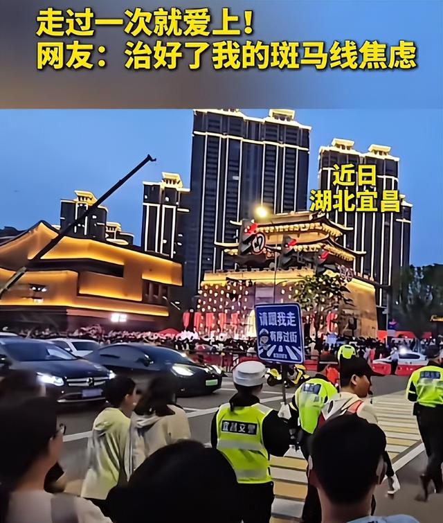 央视发文！五一假期刚结束，外国游客接连锐评中国，反应相当一致