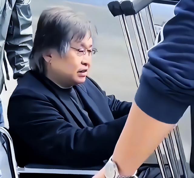 没完没了？郑智化第三条发文才最恶劣，偏激早见端倪，全网抵制