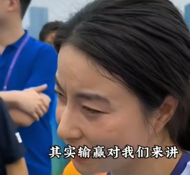 全红婵恢复体能训练，动作吃力身材圆润，网友建议转行举重