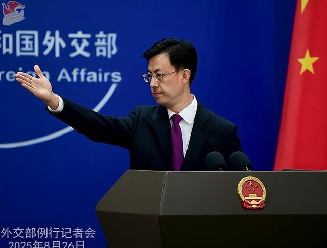 阅兵前夕，特朗普突然宣布要访华？中方专机提前抵达美国