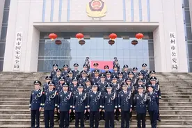 2000年正营2005年转业到公安部门，现为一级警长进四高有望吗？图片