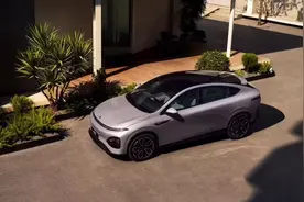 2025款小鹏G6、G9价格公布，人形机器人、飞行汽车明年量产图片