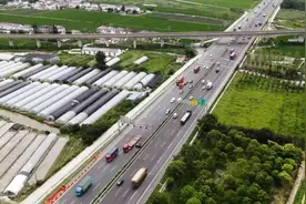 G15沈海高速江苏段入沪方向即将全封闭施工，请注意绕行→图片