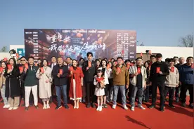 十句台词八句废物，野蛮生长的短剧有多奇葩？图片