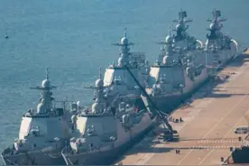 一支舰队相当英国全部海军？6驱7护总共13艘，总吨位接近7万图片