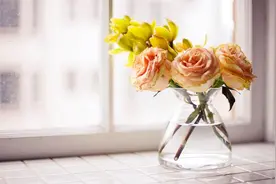 当你被人瞧不起时，记住三句话，你就赢了图片