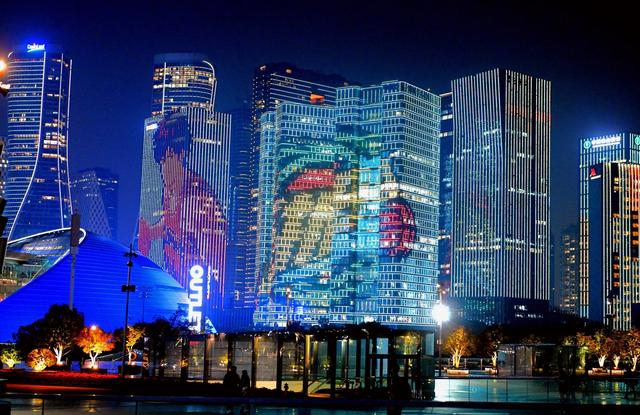 光影为笺:杭州绘就的流光盛卷