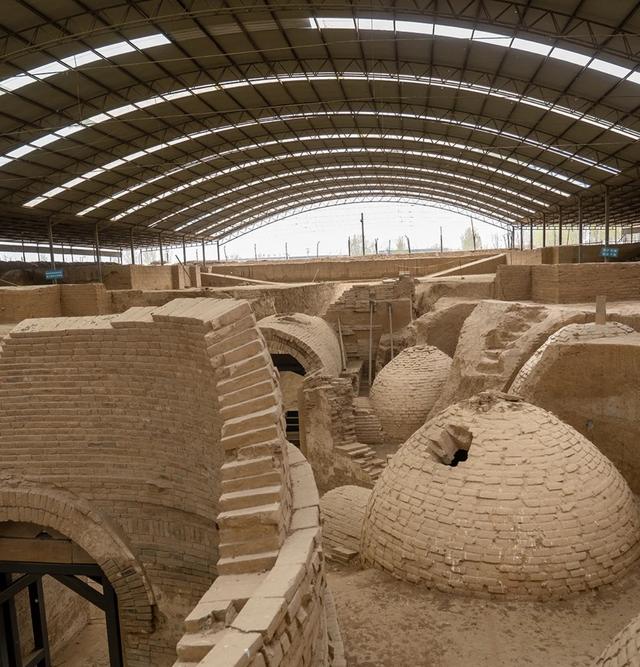 这座火车都没通的河北小城，却藏着中国历史上最悠久的北岳庙