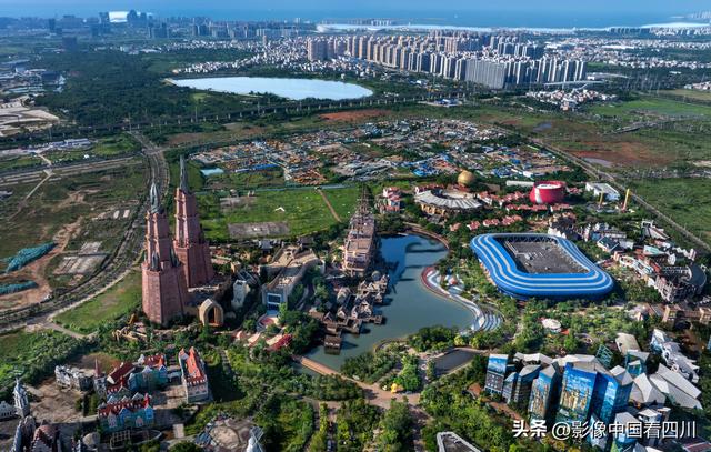 海南海口：长影环球100奇幻乐园璀璨夺目