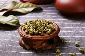 石斛老年人怎么吃最好，年长者的天然补品，滋养晚年图片