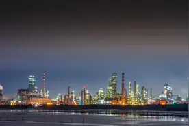 青岛石化异地搬迁明确地点，2024年开建！深度分析搬迁原因图片