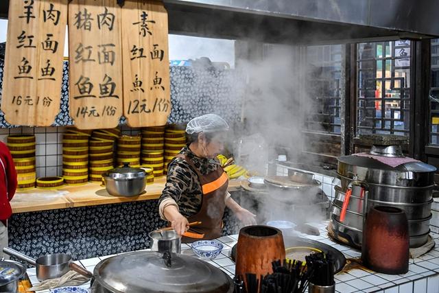 感受忻州古城的活力脉动