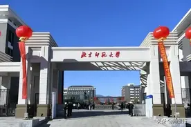 中央部委选调生名单出炉，7所985院校榜上无名，两所211逆袭上榜图片