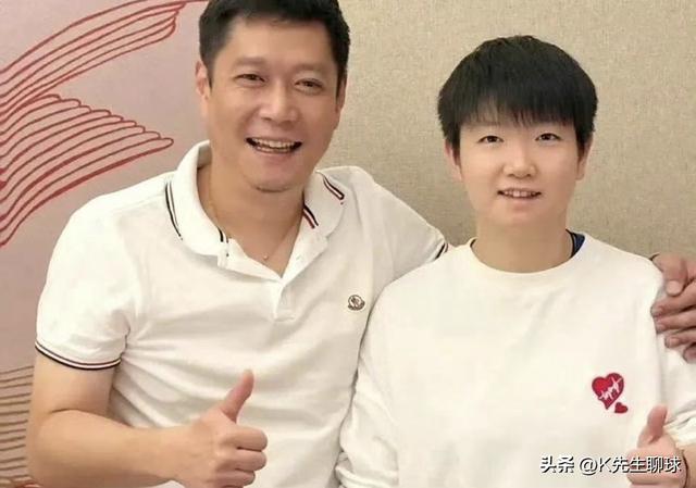 孙颖莎对阵王曼昱 没想到采访时莎莎居然提到了他！坦言非常想念他