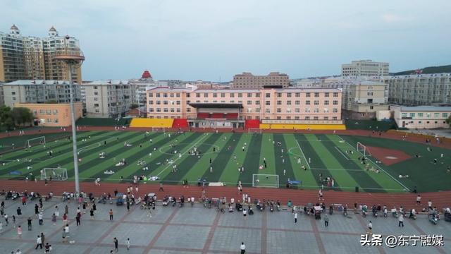 多彩夜经济 点燃烟火气