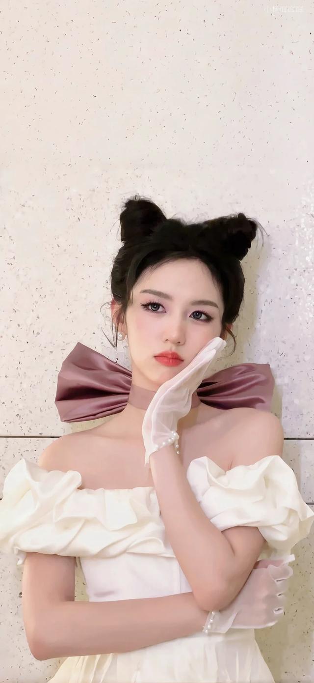这也太好看了吧爱了爱了#周也[话题]# #汤姆猫的女朋友[话题]#