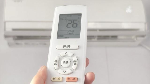 冬季取暖，电暖器和空调哪个更划算？账算出来了，你可别选错了