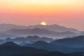 成都出发1h开车直达，这个小众秘境的日出云海绝美！图片