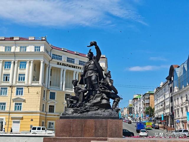 俄罗斯纪行(4)：看胜利广场和火车站