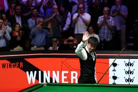 赵心童：走过黑暗，赢得中国斯诺克人的共同梦想图片