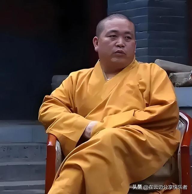 少林寺现状：释永信房屋被封死，纪念碑被遮挡，武僧收费岗消失