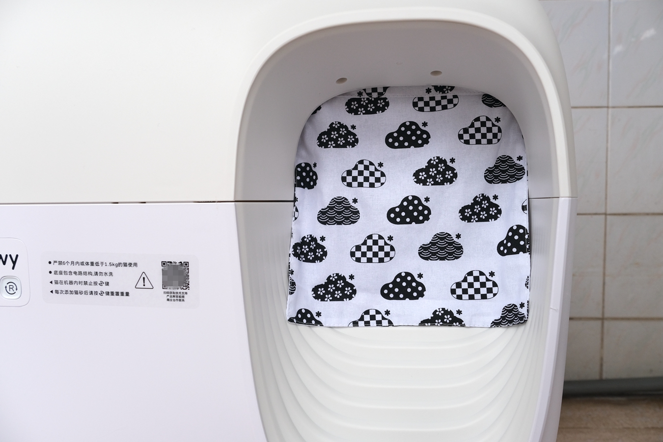 除臭防臭更到位,糯雪智能全自动猫砂盆,造福小主子