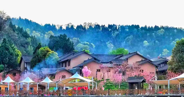 古镇藏岁月，时光伴清欢，这个母亲节陪妈妈去柏林古镇走走！