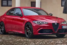 2024款Giulia朱丽叶 四叶草版上市，配2.9T发动机，售价89.98万起图片