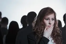 心理学家：一个性格内向的人，根本不需要社交图片