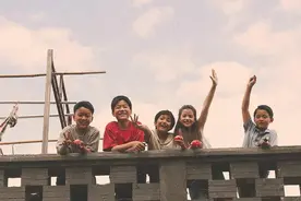 《北上》大结局：卑微的他遇贵人，华子成赢家，她流落街头是报应图片