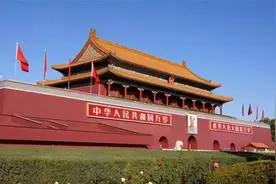 天安门的设计者是谁？18岁被任命为总工程师，其名字却十人九不知图片