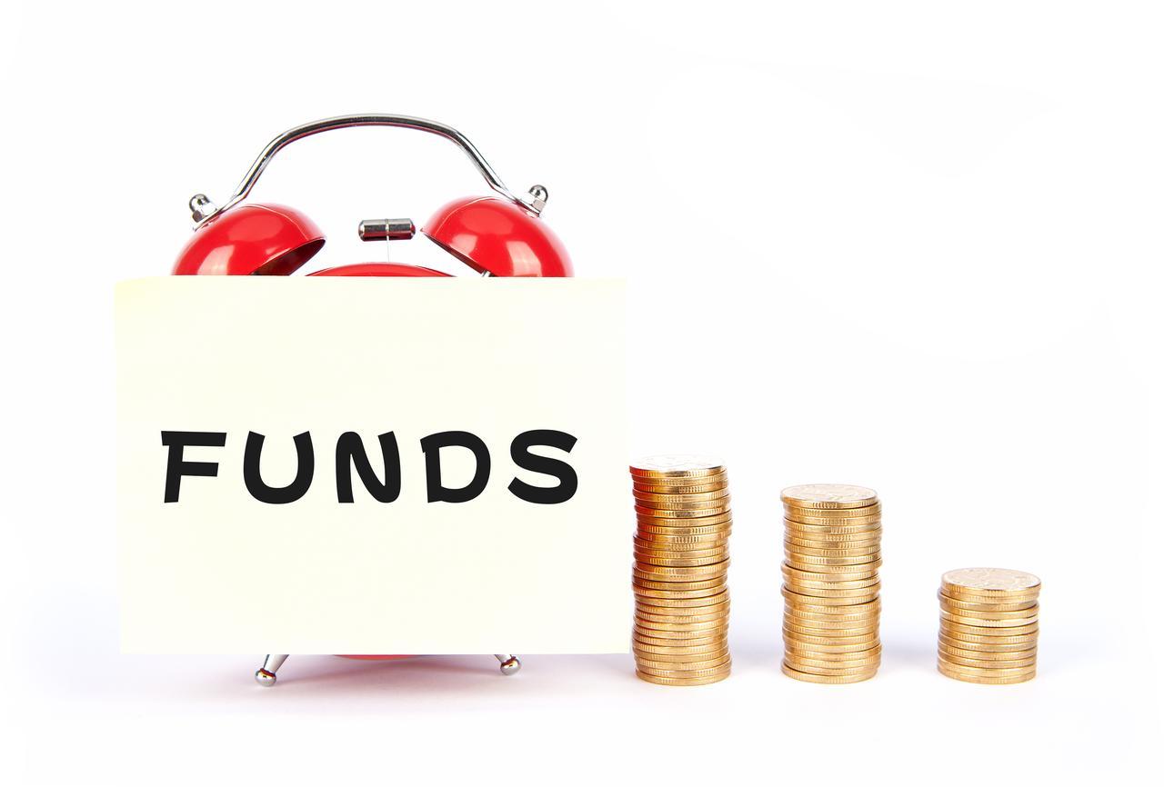 013年淘宝基金互联网理财趋势报告_支付宝稳健理财底层资产_稳健理财产品风险分析