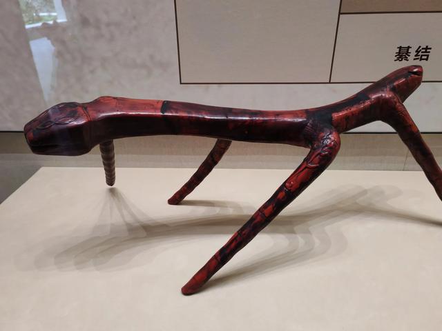 2025北京到海南行程第七天：离湖北过长江进湖南，雨中游“诗墙”