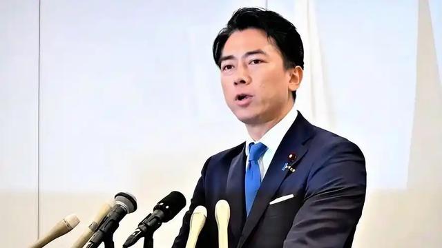 中日是战是和？敌国条款已定	，王毅送东京一句话，小泉亮最新立场