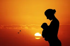 孩子出生在这“4吉时”，注定得上天眷顾，母子俩都最“有福气”图片