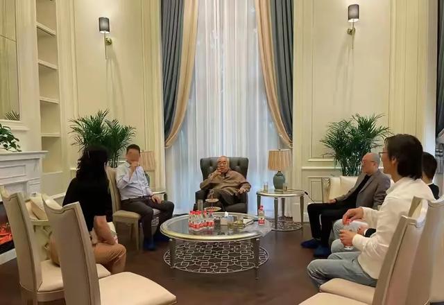 范曾新家曝光：二层复式装修奢华，婚房又大又敞亮，全屋高端定制