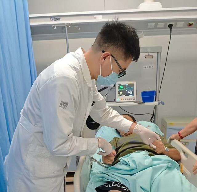 三亚地位不保？东北人悄悄换目的地，一去西双版纳就不想回来了