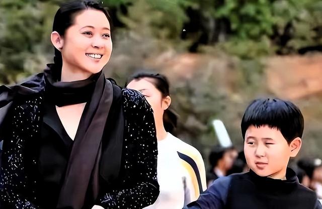 钱再多又如何？66岁身家上亿的倪萍，仍为儿子婚事愁白了头