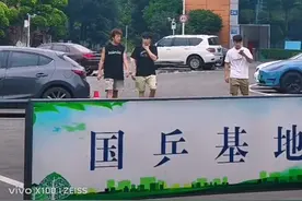 大头外出陈梦随同？李宁应援莎莎在后，又被造谣单打是曼昱陈梦！图片
